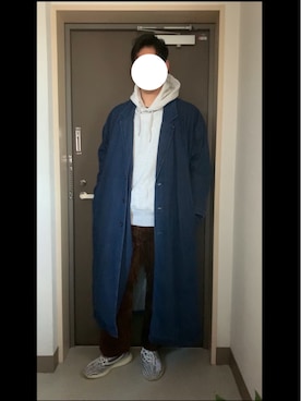 「unrelaxing（アンリラクシング）のアイテム（トレンチコート）」を使った、ぐっちさん（メンズ・178cm）の冬コーディネート