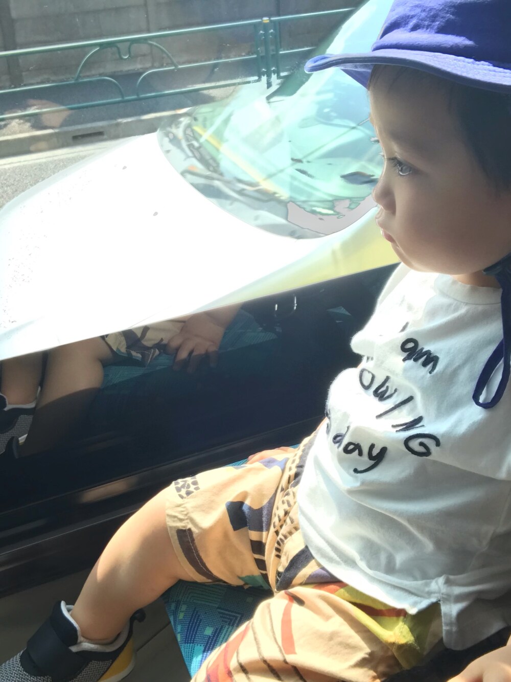 「northface、キッズコーデ、キッズファッション」｜「ZARA KIDSのアイテム（Tシャツ/カットソー、ホワイト系）」を使った、tansuke_8さん（キッズ・100cm）の秋コーディネートの1枚目の写真