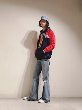 「プルオーバーパーカー」｜「アイテム（ジャージ）」を使った、Tomohiro Yajimaさん（メンズ・173cm）の秋コーディネート