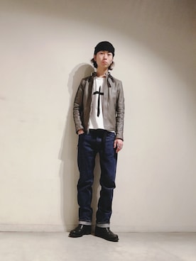 「FRYE（フライ）のアイテム」を使った、Tomohiro Yajimaさん（メンズ・173cm）の秋コーディネート