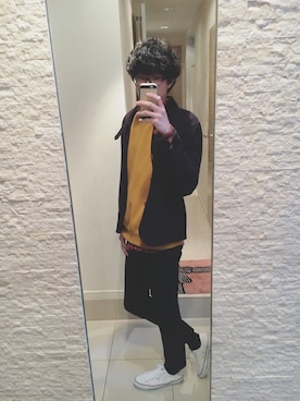 「ダニエルウェリントン」｜「アイテム（スウェット）」を使った、Tomさん（メンズ・186cm）の冬コーディネート