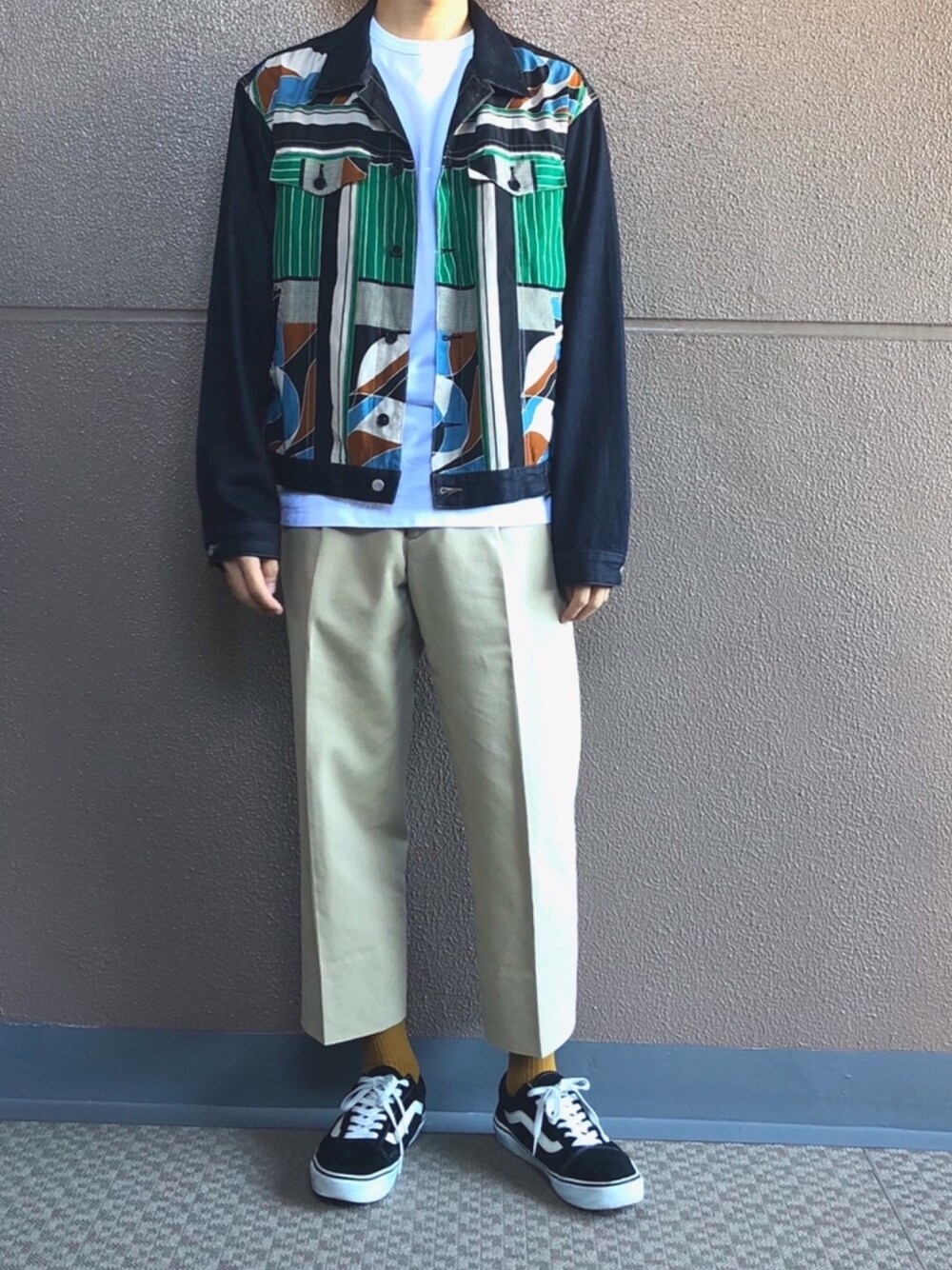 「AMI Alexandre MattiussiのMEN CREWNECK TSHIRT  AMI DE COEUR RED FLOCK PRINT（Tシャツ/カットソー、ホワイト系）」を使った、たくさん（メンズ・165cm）の秋コーディネートの1枚目の写真