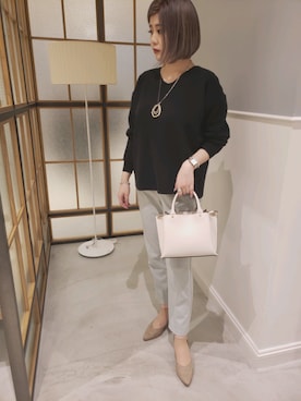 「LEPSIM（レプシィム）の12GスムースアミVネックプルオーバー　868148（ニット/セーター、ブラック系）」を使った、ぶんちゃんさん（レディース・163cm）の冬コーディネート