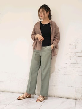 「LEPSIM（レプシィム）のシアーオーバーレギュラーシャツ　891804（シャツ/ブラウス、ブラウン系）」を使った、ぶんちゃんさん（レディース・163cm）の夏コーディネート