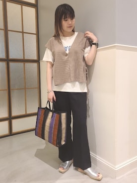 「LEPSIM（レプシィム）の★店舗限定★カコウロゴＴシャツ　944205（Tシャツ/カットソー、ホワイト系）」を使った、ぶんちゃんさん（レディース・163cm）の夏コーディネート