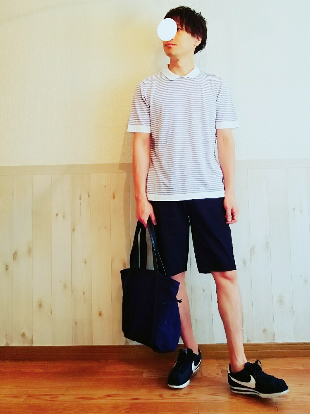 「ショートパンツ、ポロシャツ、ボーダー、休日スタイル、sala」｜「NIKEのNIKE CLASSIC CORTEZ NYLON【SP】（スニーカー、ブラック系）」を使った、タスクさん（メンズ・173cm）の夏コーディネートの1枚目の写真