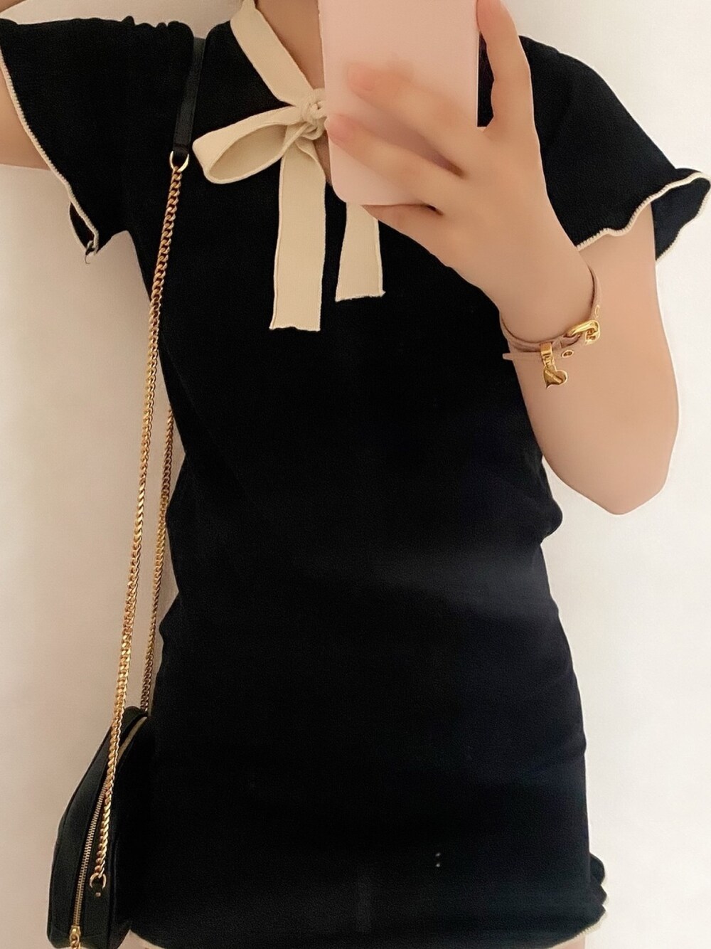 「オルチャンファッション、韓国ファッション、韓国ブランド、ガーリーコーデ、ガーリー」｜「Saint Laurentのアイテム（ショルダーバッグ、ブラック系）」を使った、nさん（レディース・154cm）の夏コーディネートの1枚目の写真