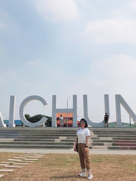 李韋柔さんのコーディネート