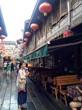 源崧地娘さんのコーディネート