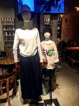 源崧地娘さんのコーディネート