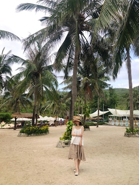 源崧地娘さんのコーディネート