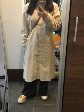 「チャックテイラー」｜「アイテム（シャツワンピース）」を使った、HARUさん（レディース・150cm）の春コーディネート