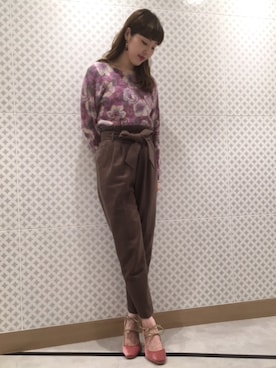 「LILY BROWN（リリーブラウン）のアイテム（その他パンツ）」を使った、saori watanabeさん（レディース・167cm）の冬コーディネート