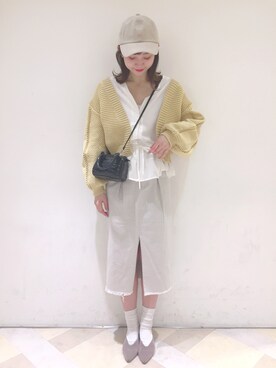 「mystic（ミスティック）の袖タックボリュームブラウス（シャツ/ブラウス）」を使った、akariさん（レディース・168cm）の冬コーディネート