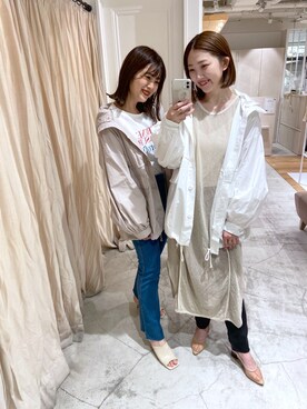 「双子コーデ」｜「アイテム（ブルゾン）」を使った、akariさん（レディース・168cm）の春コーディネート