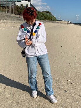 「海」｜「アイテム（スウェット）」を使った、miqさん（レディース・156cm）の秋コーディネート