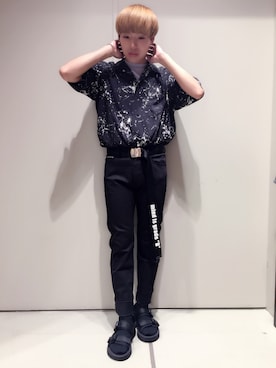 「Danner（ダナー）のアイテム（サンダル）」を使った、コンファーム・イルズ 桂川さん（メンズ・168cm）の夏コーディネート