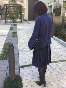 「STUNNING LURE（スタニングルアー）のアイテム（Knitwear、ブルー系）」を使った、katsumiさん（レディース）の冬コーディネート