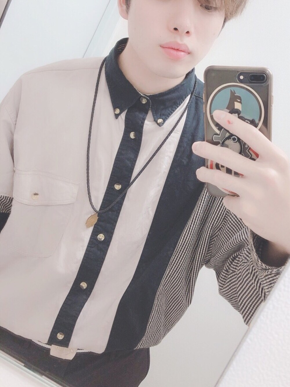 「おしゃれ修行中、おしゃれになりたい、おしゃれさんと繋がりたい、Wrangler、Dickies、burberry、BURBERRY BLACK LABEL」｜「Wranglerのアイテム（シャツ/ブラウス、ベージュ系）」を使った、NicoNikoさん（メンズ・175cm）の春コーディネートの1枚目の写真