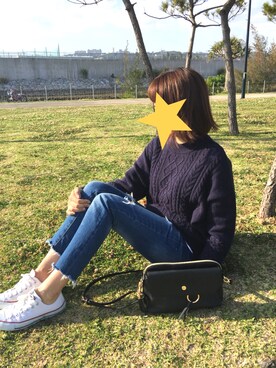 「earth music&ecology（アースミュージックアンドエコロジー）のアイテム（ニット/セーター、ブルー系）」を使った、a cocoさん（レディース）の春コーディネート
