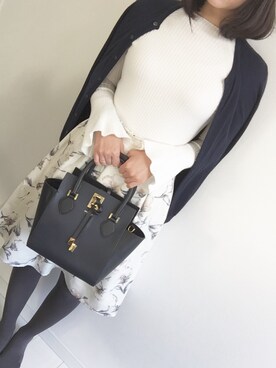 「UNIQLO（ユニクロ）のアイテム（カーディガン/ボレロ、ブルー系）」を使った、kaedeさん（レディース・164cm）の冬コーディネート