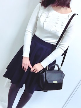 「GU（ジーユー）のアイテム（ニット/セーター、ホワイト系）」を使った、kaedeさん（レディース・164cm）の春コーディネート