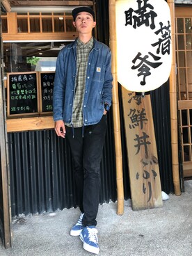 「Carhartt WIP（カーハートダブリューアイピー）のアイテム（デニムジャケット）」を使った、許哲睿さん（メンズ・182cm）の春コーディネート