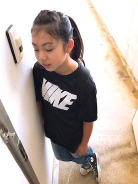 「NIKEスニーカー」｜aiaiさん（キッズ・149cm）の秋コーディネート