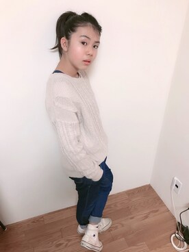 「CONVERSE（コンバース）のALL STAR HI（スニーカー）」を使った、aiaiさん（キッズ・149cm）の冬コーディネート