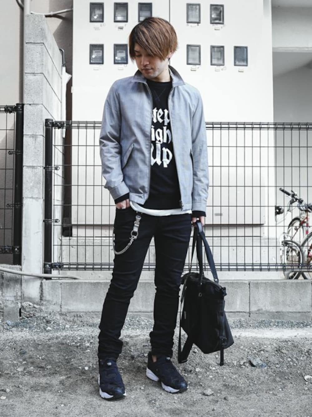 「シンプル、ストリート、千鳥柄、レイヤードスタイル、大人カジュアル、LOUNGE LIZARD、春、ootd、春ニット、春コーデ」｜「LOUNGE LIZARDのSUPIMA GLEN CHECK FLIGHT JACKET : SUPIMA GLEN CHECK 80/2 フライトジャケット（ブルゾン、その他）」を使った、SHU KAWASAKIさん（メンズ・170cm）の冬コーディネートの1枚目の写真