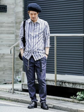 「LOUNGE LIZARD（ラウンジリザード）のアイテム（財布/小物）」を使った、SHU KAWASAKIさん（メンズ・170cm）の春コーディネート