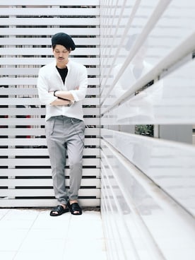 「LOUNGE LIZARD（ラウンジリザード）のアイテム（ウォレットチェーン）」を使った、SHU KAWASAKIさん（メンズ・170cm）の春コーディネート
