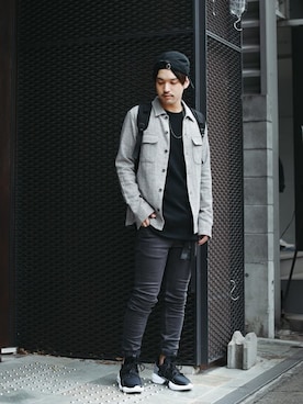 「LOUNGE LIZARD（ラウンジリザード）のアイテム」を使った、SHU KAWASAKIさん（メンズ・170cm）の秋コーディネート