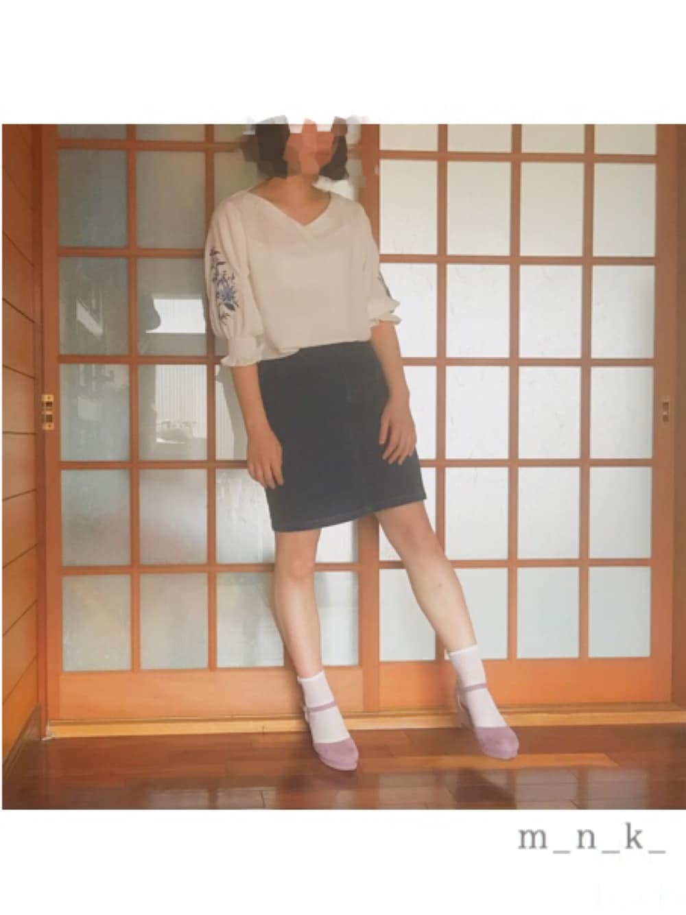 「おしゃれさんと繋がりたい、ブラウス、刺繍入りトップス、タイトスカート、あみソックス、バックリボン、GRL、プチプラコーデ、シンプルコーデ、RETLO GIRL」｜「GRLのアイテム（シャツ/ブラウス、ホワイト系）」を使った、◇  m a n a k a  ◆さん（レディース・160cm）の夏コーディネートの1枚目の写真