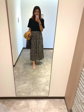 Enako Khineさんのコーディネート