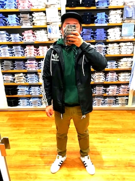 Yuto Tobeさん(メンズ・173cm)の春コーディネート