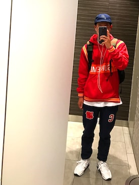 「palace」｜「アイテム（マウンテンパーカー）」を使った、KaNonさん（メンズ・172cm）の春コーディネート
