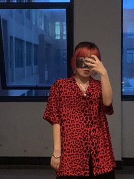 「FOREVER 21（フォーエバー トゥエンティーワン）のアイテム（シャツ/ブラウス、レッド系）」を使った、阋神星_さん（レディース・167cm）の夏コーディネート