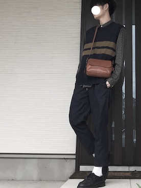 「FOSSIL（フォッシル）のアイテム（バッグ）」を使った、Shinya さん（メンズ・175cm）の秋コーディネート