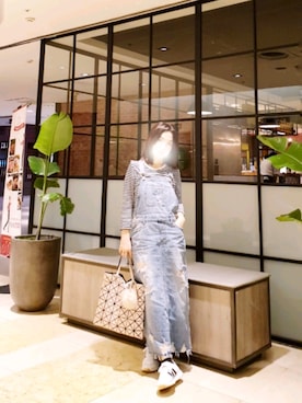 Felicia W🐈‍⬛さん（レディース・157cm）の春コーディネート