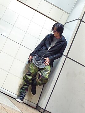 「アイテム（ライダースジャケット）」を使った、ATさん（メンズ・170cm・50代）の春コーディネート