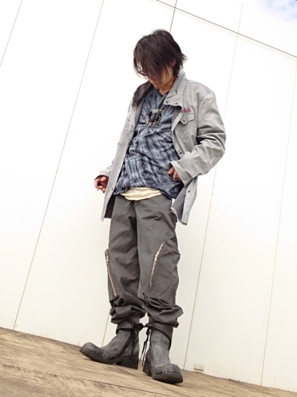 「Nortonのアイテム（シャツ/ブラウス、ブルー系）」を使った、ATさん（メンズ・170cm）の春コーディネートの1枚目の写真