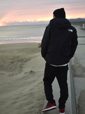 「秋のマイ旬スタイル」｜「アイテム（マウンテンパーカー）」を使った、やひさん（メンズ・170cm）の秋コーディネート