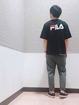 「ZIP FIVE（ジップファイブ）のアイテム（チノパンツ）」を使った、ししまるさん（メンズ・178cm）の春コーディネート