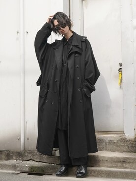 Yohji Yamamoto POUR HOMMEのトレンチコートを使った人気ファッション 