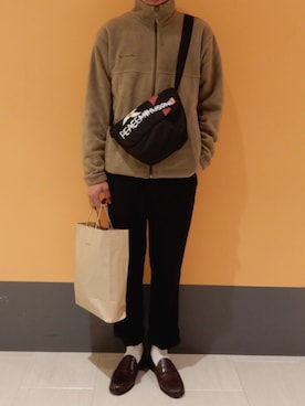 「アイテム（その他トップス、ブラウン系）」を使った、聡真さん（メンズ・175cm）の冬コーディネート