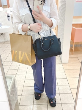 「& chouette（アンドシュエット）のアイテム（ショルダーバッグ）」を使った、kahoさん（レディース・153cm）の春コーディネート