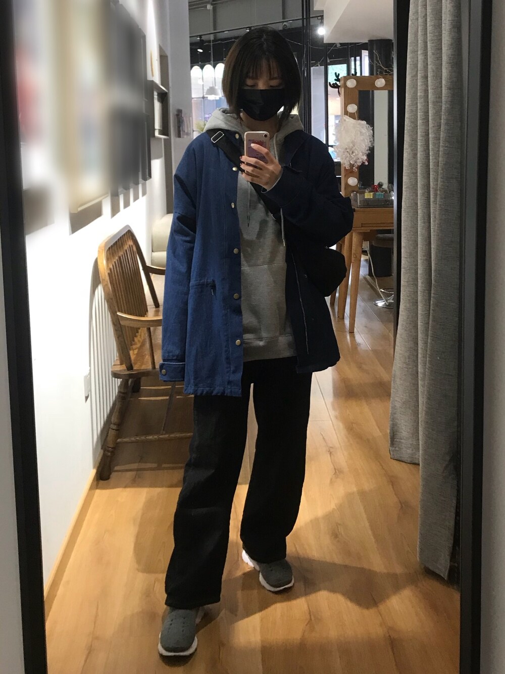 「ACC.のアイテム（パーカー、グレー系）」を使った、silverさん（レディース・166cm）の春コーディネートの1枚目の写真
