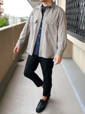 「デニムシャツ」｜「アイテム（その他アウター）」を使った、D.heyさん（メンズ・178cm）の春コーディネート