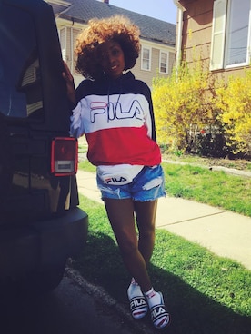 「FILA（フィラ）のアイテム（その他）」を使った、Zakiyyah さん（レディース・165cm）の春コーディネート